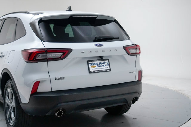 Used 2025 Ford Escape ST-Line Select AWD/4WD image 5