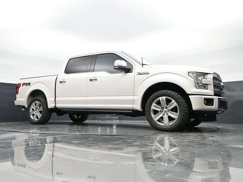 Used 2017 Ford F150 Platinum w/ Equipment Group 701A Luxury AWD/4WD image 19