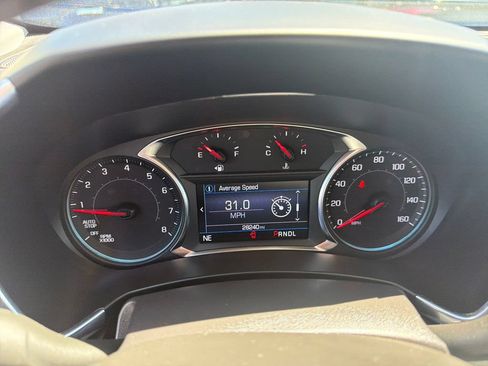 Used 2024 Chevrolet Equinox LT FWD image 17