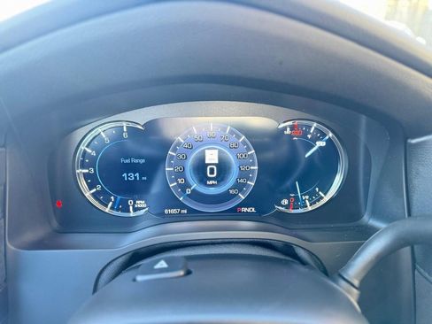 Used 2020 Cadillac Escalade Luxury image 13