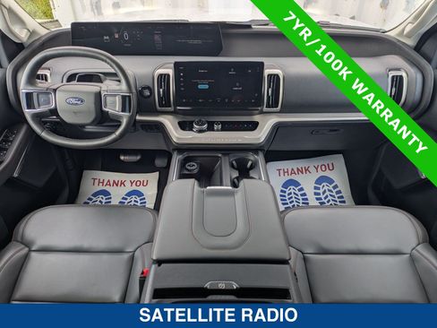 Certified 2025 Ford Expedition Active AWD/4WD image 20