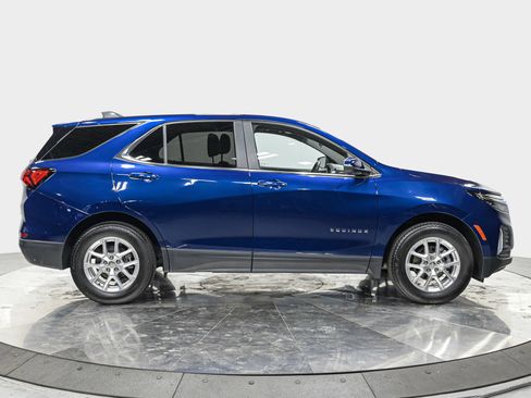 Used 2023 Chevrolet Equinox LT AWD/4WD image 8