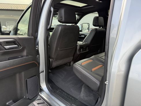 Used 2024 GMC Sierra 2500 AT4 w/ AT4 Premium Plus Package AWD/4WD image 21