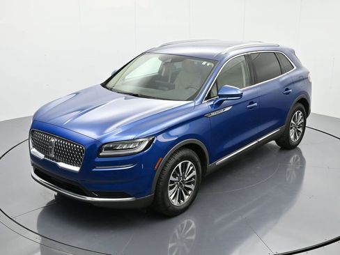 Used 2021 Lincoln Nautilus Standard w/ Equipment Group 101A image 26