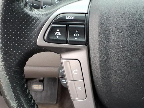 Used 2013 Honda Odyssey Touring image 19