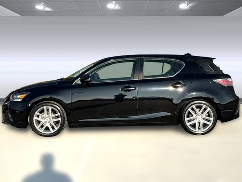 Used 2014 Lexus CT 200h image 2