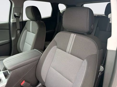 New 2026 Chevrolet Blazer LT w/ Convenience Package FWD image 21