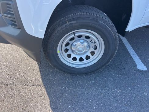 New 2026 Chevrolet Colorado W/T image 27