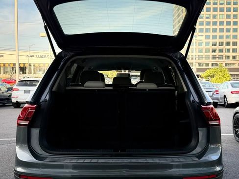 Used 2020 Volkswagen Tiguan S FWD image 36