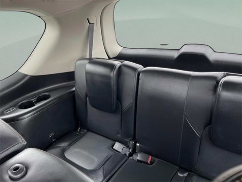 Used 2019 Nissan Armada SL w/ Premium Package image 39