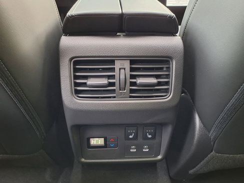 New 2026 Nissan Rogue Platinum w/ Platinum Premium Package AWD/4WD image 24