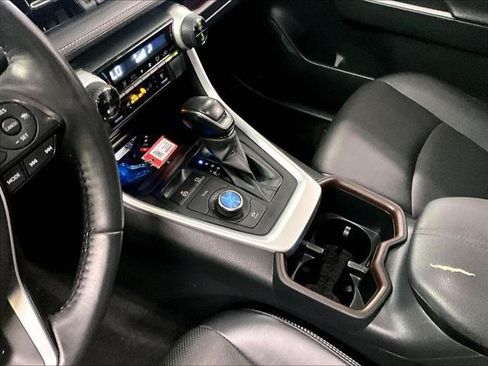 Certified 2023 Toyota RAV4 Limited AWD/4WD image 19