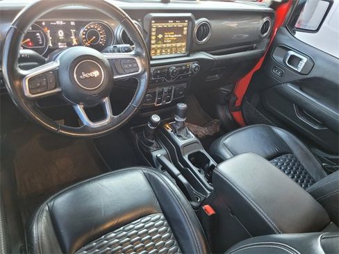 Certified 2022 Jeep Wrangler Unlimited Sahara image 9