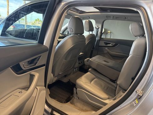 Used 2019 Audi Q7 2.0T Premium w/ Convenience Package image 16
