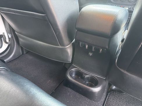 Used 2014 Jeep Wrangler Unlimited Sahara AWD/4WD image 23
