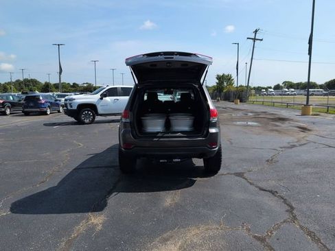 Used 2016 Jeep Grand Cherokee Laredo w/ Quick Order Package 23E AWD/4WD image 7