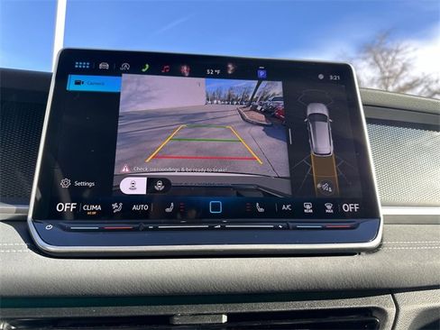 New 2026 Volkswagen Tiguan SE R-Line image 25