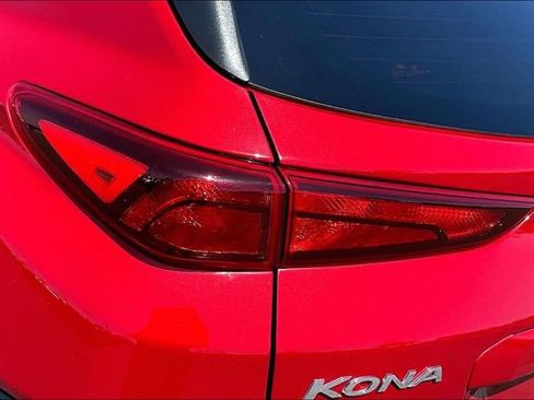 Used 2022 Hyundai Kona SEL w/ Cargo Package AWD/4WD image 22