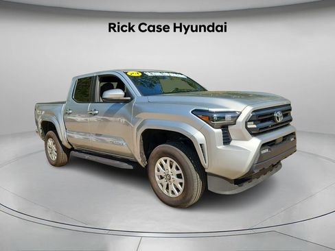 Used 2024 Toyota Tacoma SR5 image 9