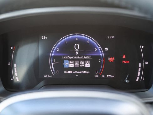 Certified 2026 Toyota Corolla Cross LE w/ Moonroof Package image 22