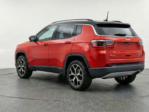 Used 2025 Jeep Compass Limited AWD/4WD image 6