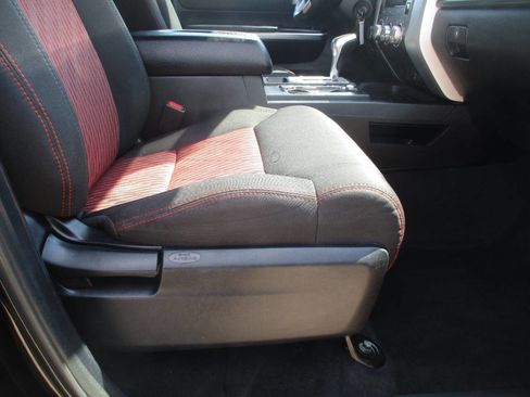 Used 2015 Toyota Tundra TRD Pro image 30