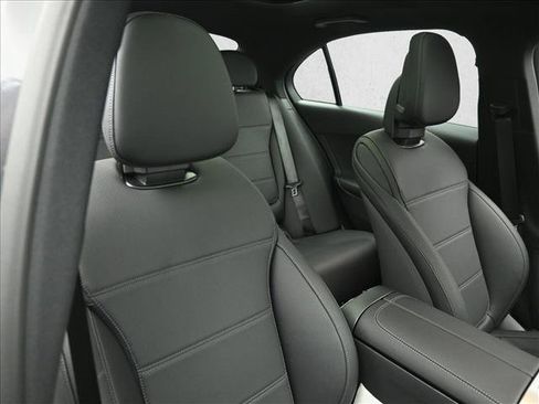 Used 2026 Mercedes-Benz C 300 4MATIC Sedan image 29