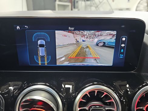 Used 2025 Mercedes-Benz GLA 250 image 25