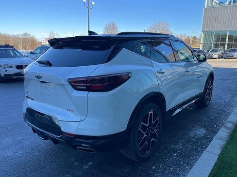 Used 2023 Chevrolet Blazer RS w/ Driver Confidence II Package image 3