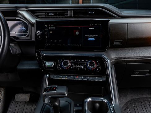 Used 2024 GMC Sierra 1500 Denali image 23