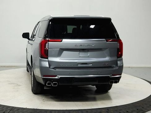 Used 2025 GMC Yukon Denali RWD image 7