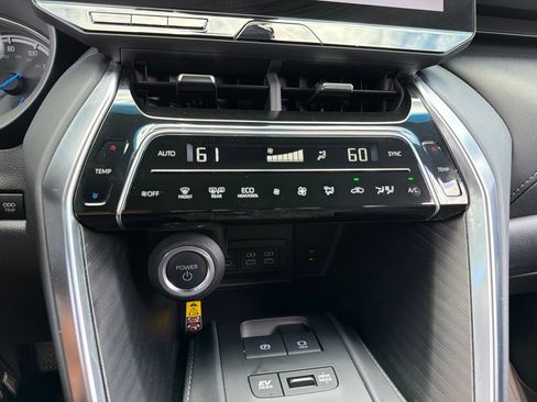Used 2024 Toyota Venza Nightshade AWD/4WD image 12