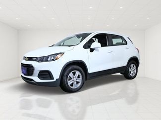 Used 2017 Chevrolet Trax LS AWD/4WD video 2