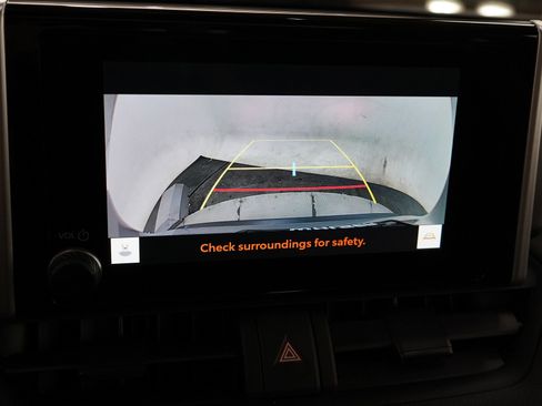 Used 2025 Toyota RAV4 XLE w/ Convenience Package image 22