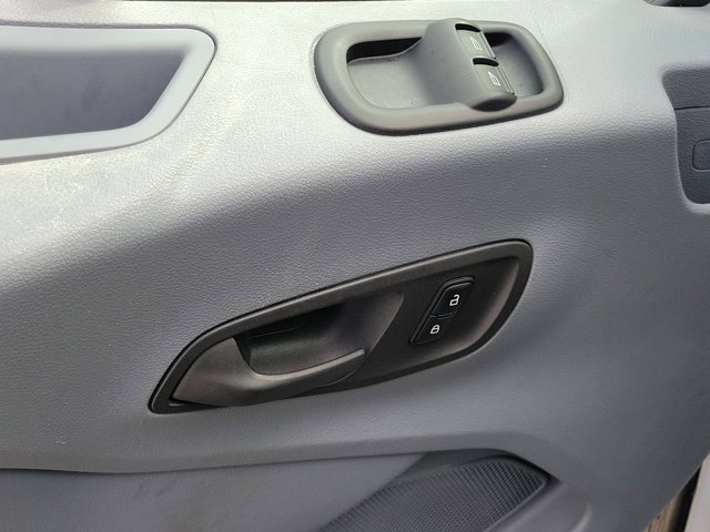 Used 2018 Ford Transit 350 XL RWD image 23