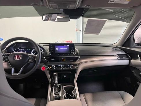 Used 2018 Honda Accord LX image 20