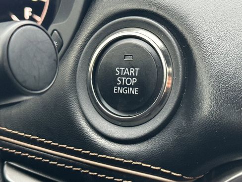 Used 2025 MAZDA CX-90 3.3 Turbo w/ Premium Plus Pkg image 36