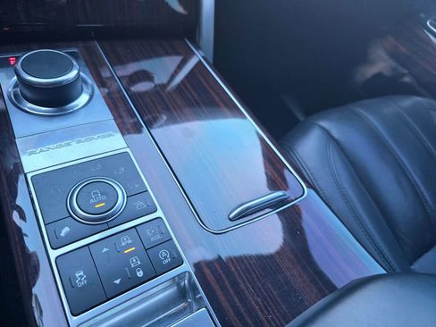 Used 2015 Land Rover Range Rover Long Wheelbase Supercharged image 23