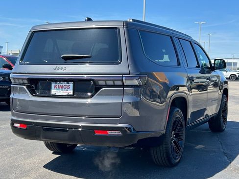 New 2026 Jeep Grand Wagoneer L Limited AWD/4WD image 7