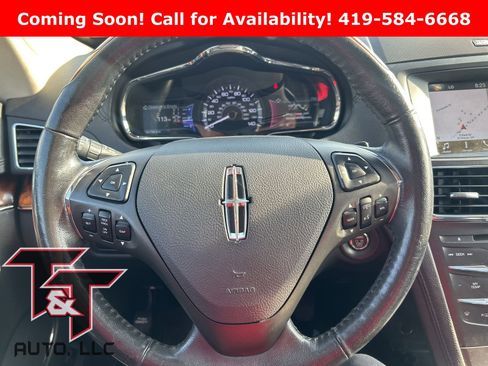 Used 2016 Lincoln MKT AWD w/ Equipment Group 201A image 10