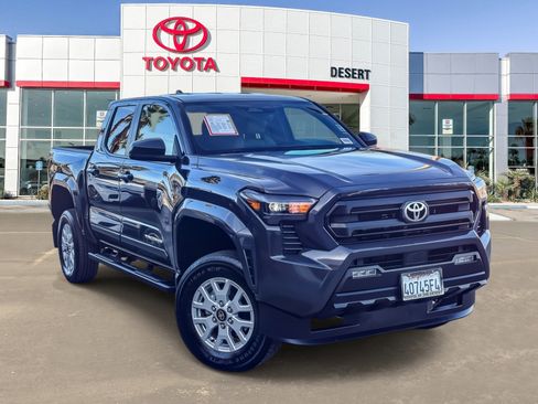 Certified 2025 Toyota Tacoma SR5 image 1