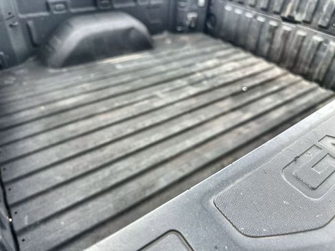 Used 2025 GMC Sierra 1500 Denali AWD/4WD image 18