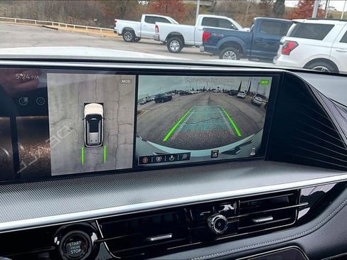 New 2026 INFINITI QX80 Luxe image 21