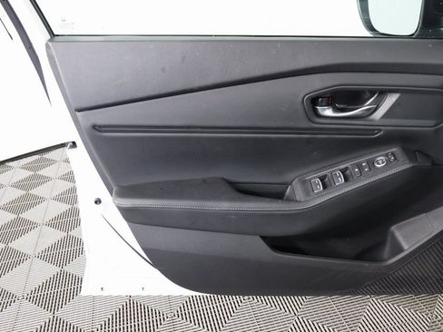 Used 2025 Honda Accord Sport image 11