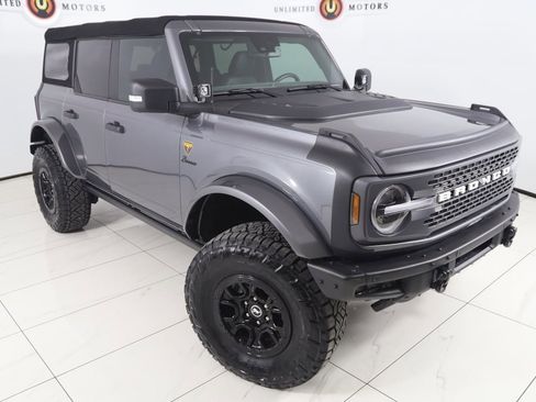 Used 2021 Ford Bronco Badlands image 18
