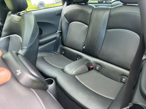 Used 2016 MINI Cooper S FWD image 19