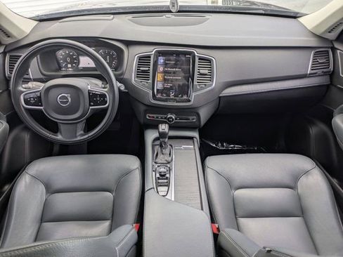 Used 2020 Volvo XC90 T6 Momentum w/ Protection Package Premier AWD/4WD image 16