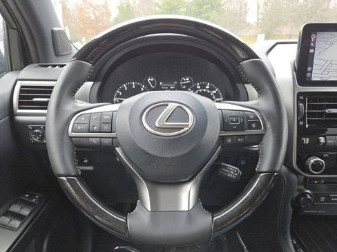 Used 2023 Lexus GX 460 Luxury image 32