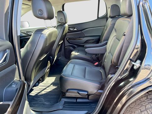 Used 2023 GMC Acadia AT4 w/ Technology Package AWD/4WD image 26