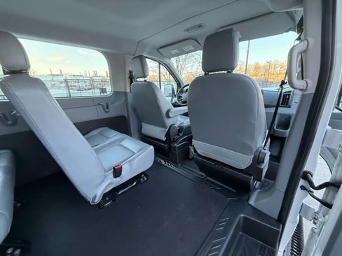 Used 2015 Ford Transit 150 XL image 28